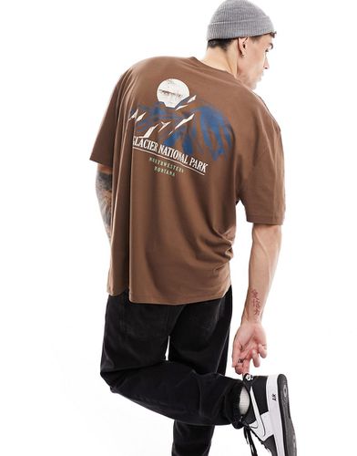 T-shirt oversize à imprimé nature au dos - Marron - Asos Design - Modalova