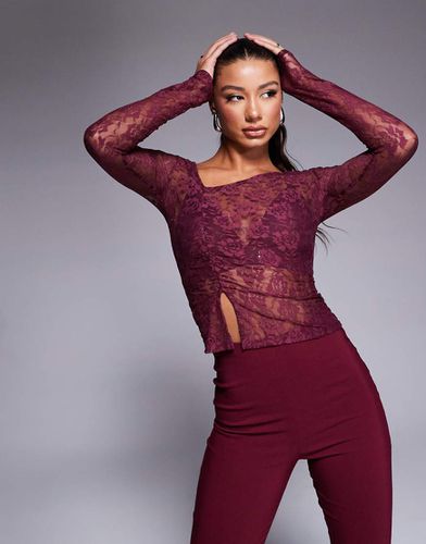 Top asymétrique en dentelle transparente - Bordeaux - Asos Design - Modalova