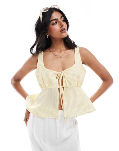 Top texturé d'ensemble à rayures avec liens devant - Citron - Asos Design - Modalova