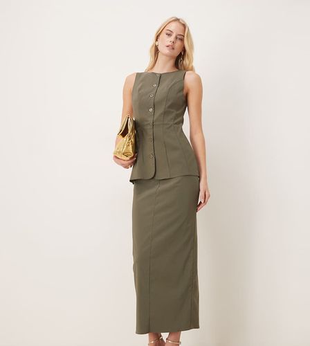 ASOS DESIGN Tall - Robe mi-longue boutonne  encolure bateau - Olive - Asos Tall - Modalova