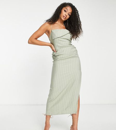 ASOS DESIGN Tall - Robe mi-longue en crépon à dos ouvert et encolure drapée - Sauge - Asos Tall - Modalova