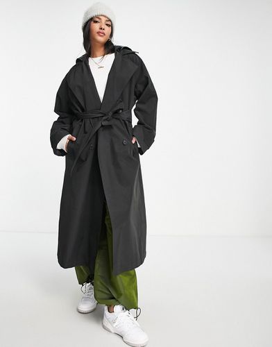 Trench-coat avec capuche en imitation cuir - Noir - Asos Design - Modalova