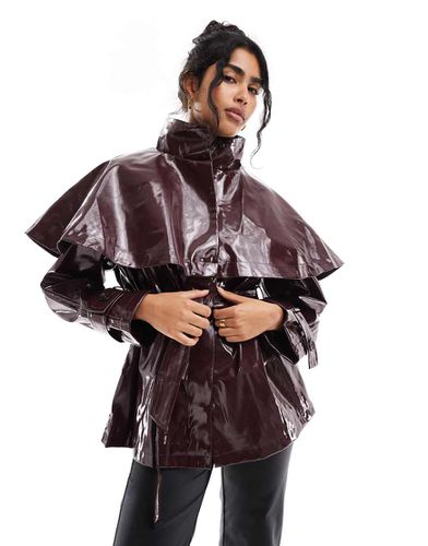 Veste cape en vinyle - Bordeaux - Asos Design - Modalova