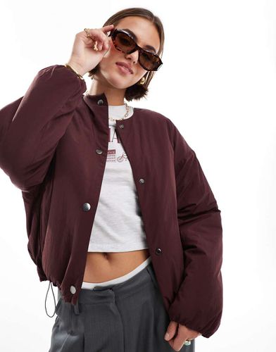 Veste rembourrée sans col - Bordeaux - Asos Design - Modalova