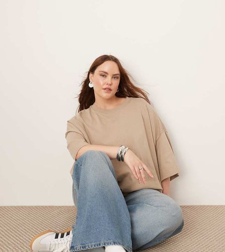 Curve - T-shirt oversize de qualité supérieure - Taupe - Asos Edition - Modalova