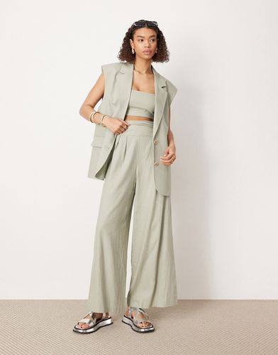 Pantalon d'ensemble ajusté ultra large à taille froncée - Vert cendré - Asos Edition - Modalova