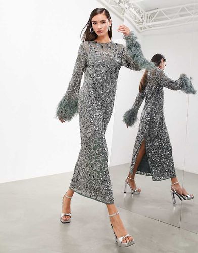 Robe longue à manches longues avec ornements géométriques et poignets en plumes synthétiques - Anthracite - Asos Edition - Modalova