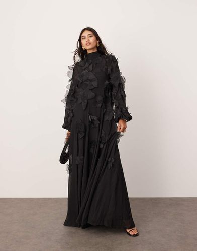 Robe longue coupe trapèze à appliqués fleurs sur l'ensemble et encolure nouée - Asos Edition - Modalova