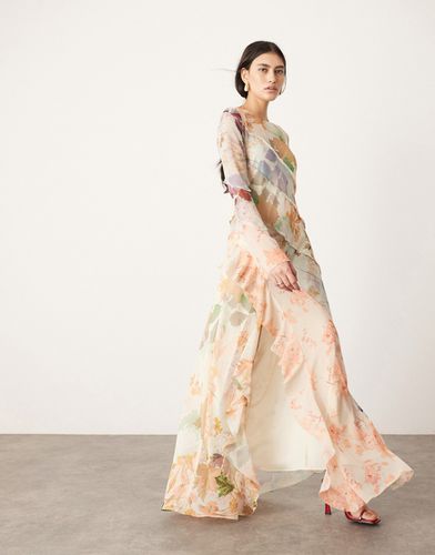 Robe longue coupée en biais à imprimé fleuri avec manches longues et empiècements - Rose - Asos Edition - Modalova