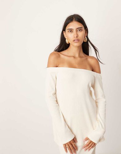 Top long d'ensemble en jersey avec ourlet fendu et encolure Bardot - Crème - Asos Edition - Modalova