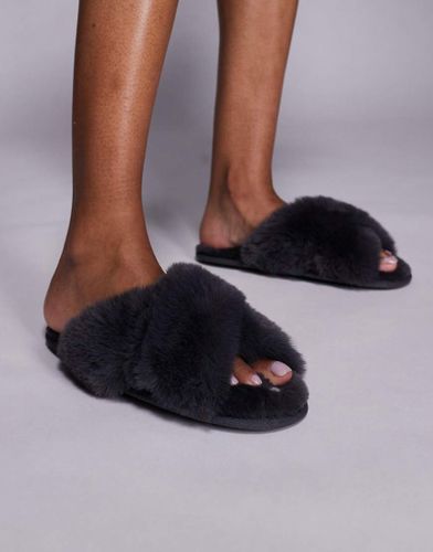 Chaussons duveteux  brides croises et broderie caur - Anthracite - Boux Avenue - Modalova