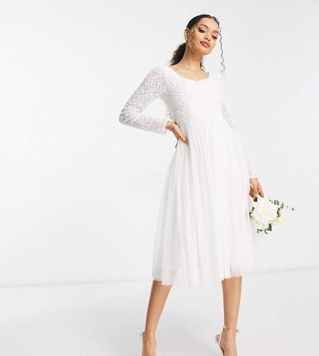 Petite - Robe patineuse de mariée mi-longue en tulle avec corsage à ornements - Beauut - Modalova