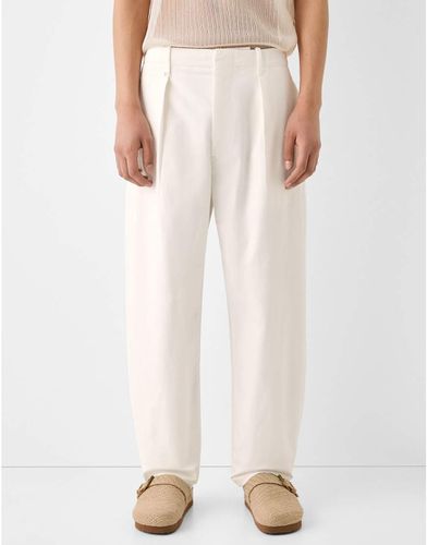 Pantalon large habillé - Écru - Bershka - Modalova