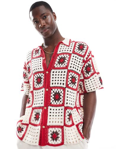 Polo en maille au crochet - Rouge - Bershka - Modalova