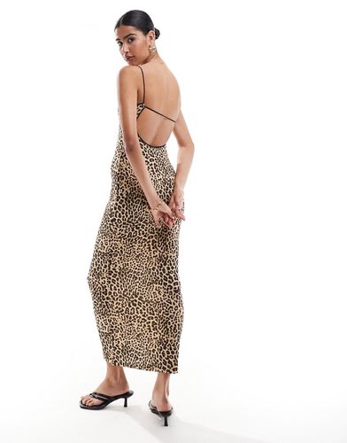 Robe longue à imprimé léopard avec bretelles et bords contrastants - Bershka - Modalova