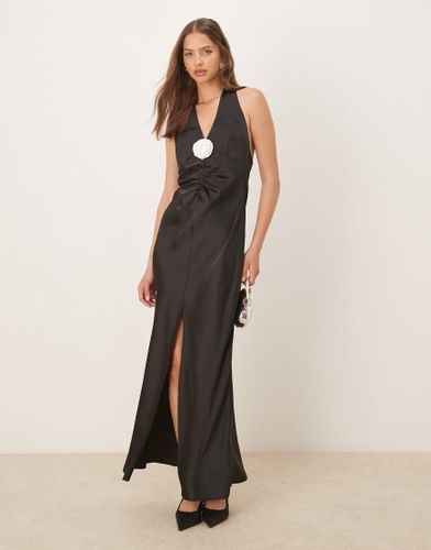 Robe dos nu longue en satin - Gina Tricot - Modalova
