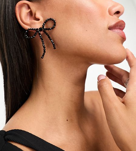 Boucles d'oreilles avec détail naud en strass - Designb London - Modalova