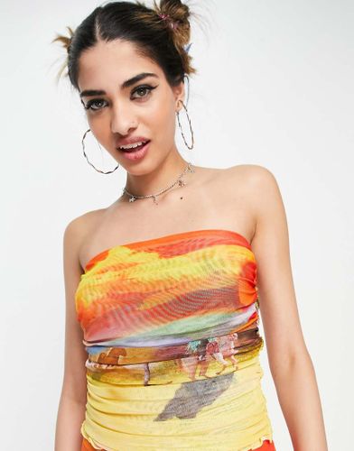 Crop top bandeau d'ensemble en tulle froncé à ourlet ondulé et imprimé western - Elsie & Fred - Modalova