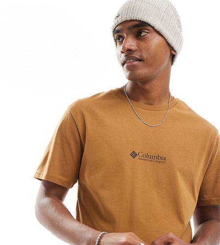 Exclusivité ASOS - - CSC - T-shirt basique avec logo sur la poitrine - Marron - Columbia - Modalova