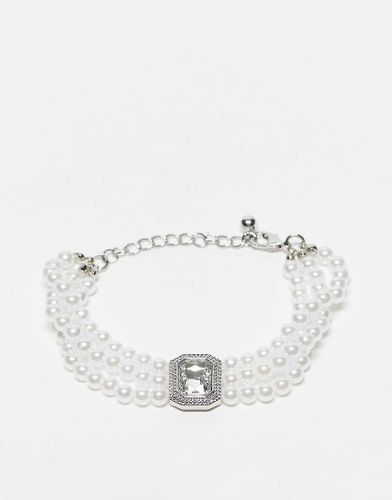 Bracelet triple rangée à perles fantaisie avec breloque cristal oversize - Faded Future - Modalova