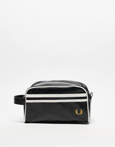 Trousse de toilette en imitation cuir enduit - et blanc - Fred Perry - Modalova