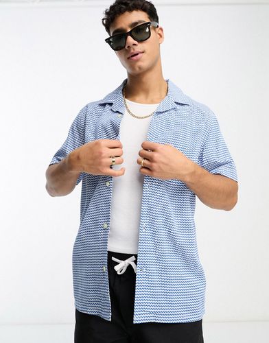 Chemise à manches courtes avec col à revers et petit imprimé géométrique - ciel - French Connection - Modalova