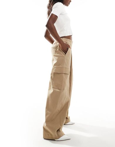 Atena - Pantalon cargo épuré en sergé - Camel - French Connection - Modalova