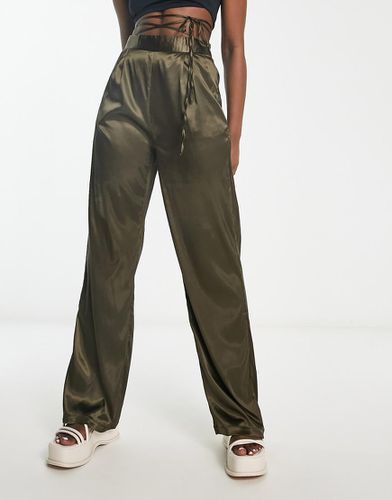 Pantalon ample en satin avec lien noué autour de la taille - Kaki - Heartbreak - Modalova