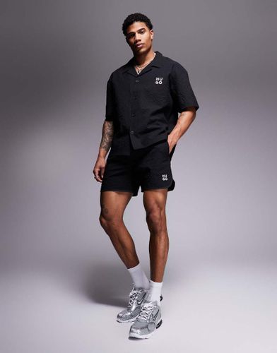 Chaffle - Short de bain gaufr  logo - Hugo Red - Modalova