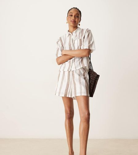 Short textur d'ensemble  rayures - Beige - Jdy Tall - Modalova