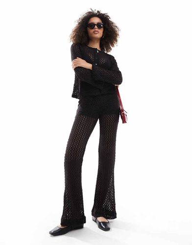 Pantalon d'ensemble évasé en maille ajourée - Object - Modalova