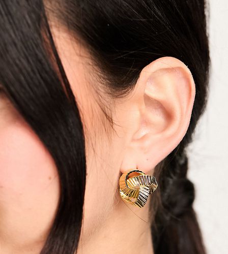 Boucles d'oreilles nauds en plaqué or 18 carats texturé - Orelia - Modalova