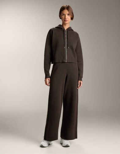 Pantalon droit en maille avec dtail latral ctel - Marron - Oysho - Modalova