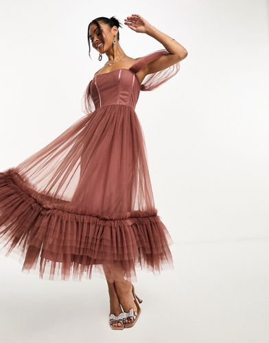 Robe corset longueur mollet à volants et épaules dénudées - Marron rose - Lace & Beads - Modalova
