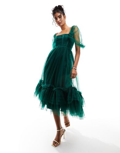 Robe longueur mollet en tulle avec corset à volants - forêt - Lace & Beads - Modalova