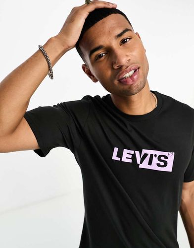 Levi's - T-shirt avec étiquette logo encadrée - Bordeaux