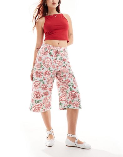 Jupe-culotte à imprimé roses - Monki - Modalova