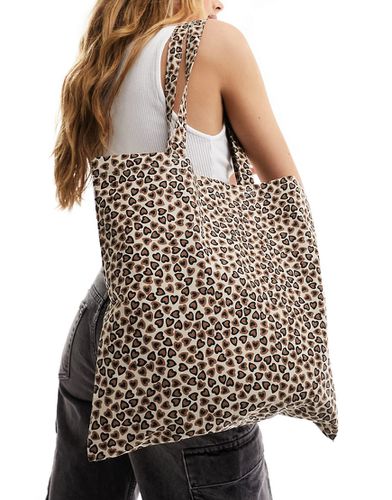 Mini tote bag à imprimé léopard - Monki - Modalova