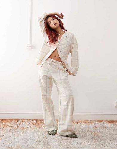 Pantalon de pyjama d'ensemble en flanelle à carreaux ton sur ton - Monki - Modalova