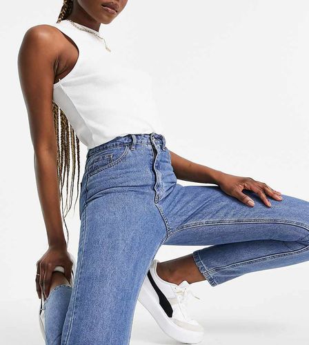 Riot - Jean mom rigide uni à taille haute - Missguided Tall - Modalova