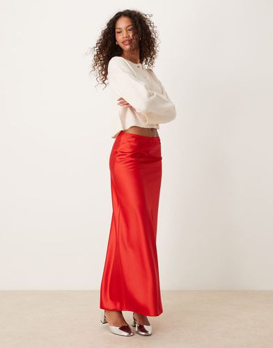 Jupe longue en satin - Miss Selfridge - Modalova