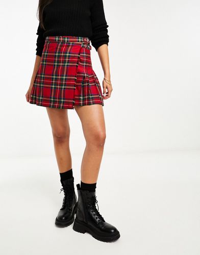 Mini-jupe kilt à carreaux écossais avec boucle - Miss Selfridge - Modalova