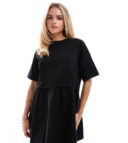 Robe t-shirt babydoll courte hybride en popeline à manches courtes - Miss Selfridge Petite - Modalova