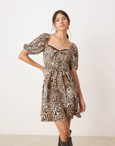 Robe courte à imprimé animal - Miss Selfridge - Modalova