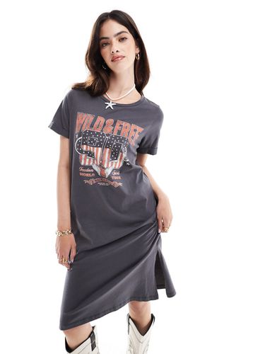 Robe t-shirt mi-longue à imprimé Wild - Noisy May - Modalova