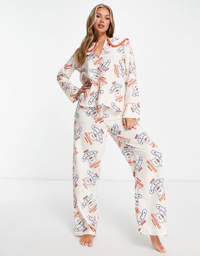 Ensemble de pyjama avec top et pantalon à imprimé Cherry Dreams - Crème - New Girl Order - Modalova