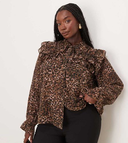 New Look Curve - Blouse à imprimé léopard avec naud - New Look Plus - Modalova