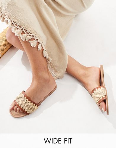 Sandales plates à motif raphia - Fauve - New Look Wide Fit - Modalova