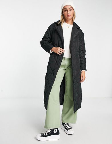 Trench-coat matelassé avec ceinture - New Look - Modalova