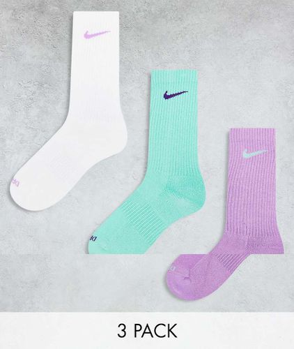 Everyday Plus - Lot de 3 paires de chaussettes - Fuschia/blanc/émeraude - Nike Training - Modalova